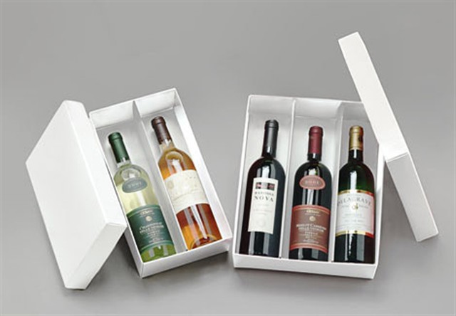 White 2 and 3 Wine Bottle Boxes